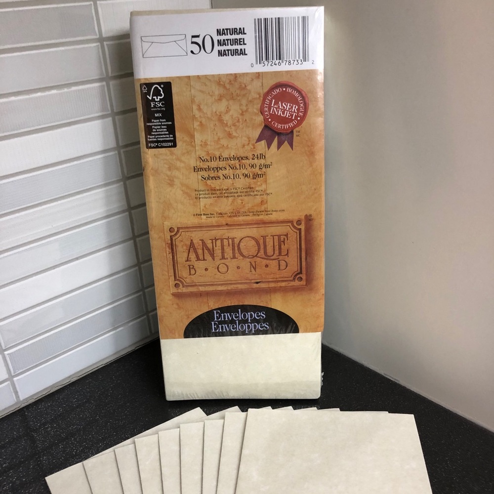 😎 First Base Antique Bond Natural envelopes